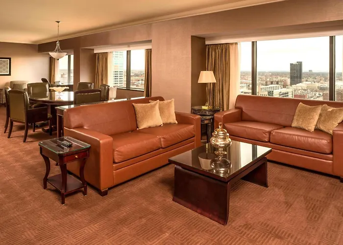 The Plaza At Capitol Square 4*